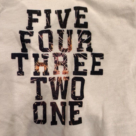 🎇New Years Countdown Baby Onesie - Picture 3 of 3